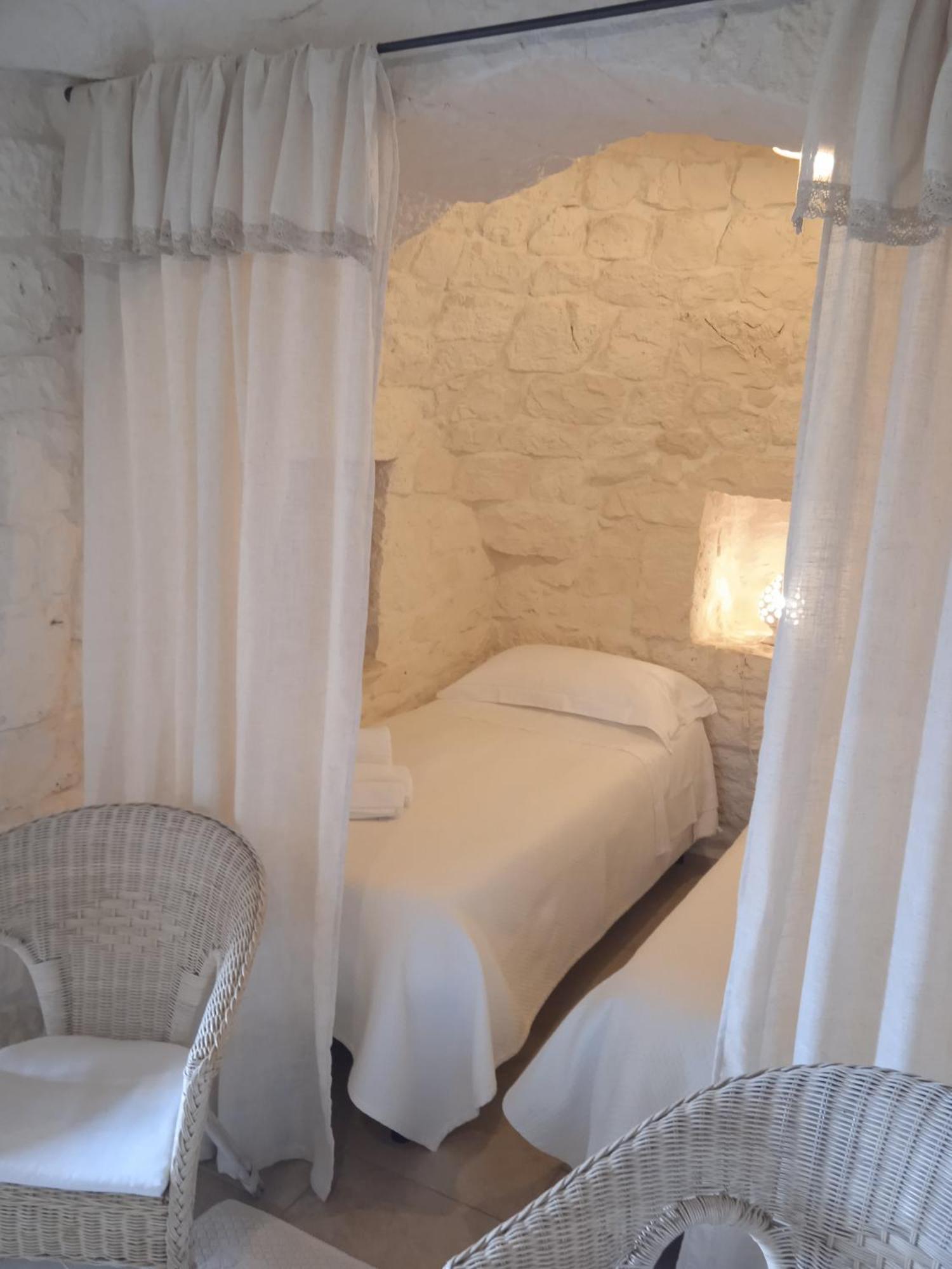 Trulli La Collinetta Villa มาร์ตินาฟรังกา ภายนอก รูปภาพ